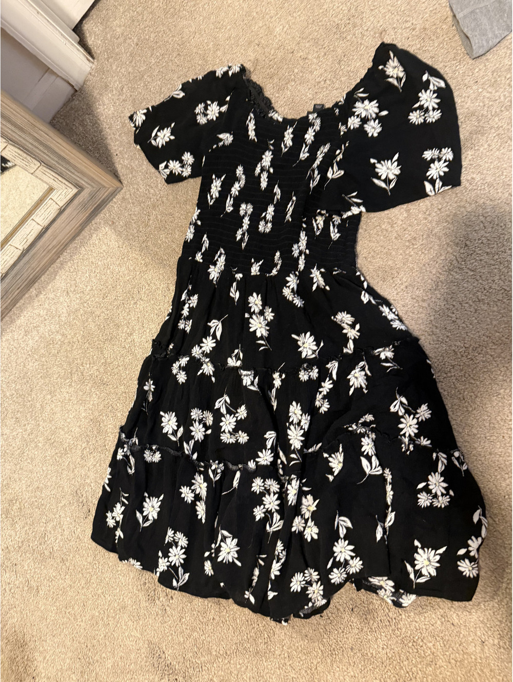 Black floral short sleeve dress